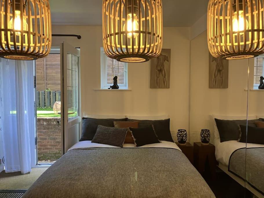 Ferienwohnung The Studio In The Annex Potters Bar Exterior foto